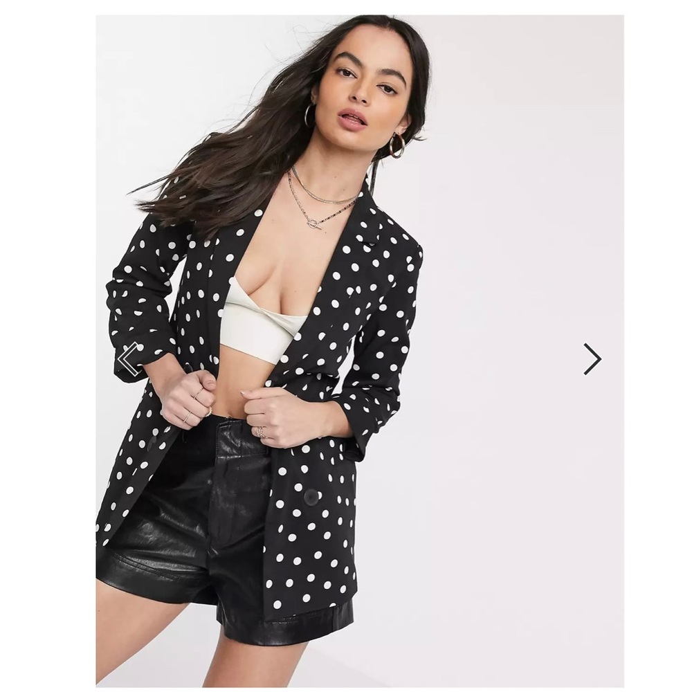 NWT - Double Button Blazer ⚫️⚪️⚫️⚪️